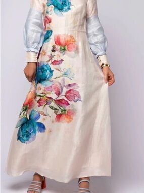 NWT Odette Floral Watercolor Long Sleeve Maxi Dress - Cream